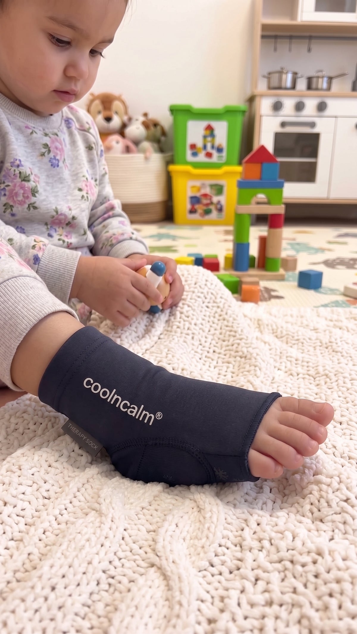 CoolnCalm™ Toddler Cooling Booties – 360° Cold Compression Foot Wraps for Eczema Relief